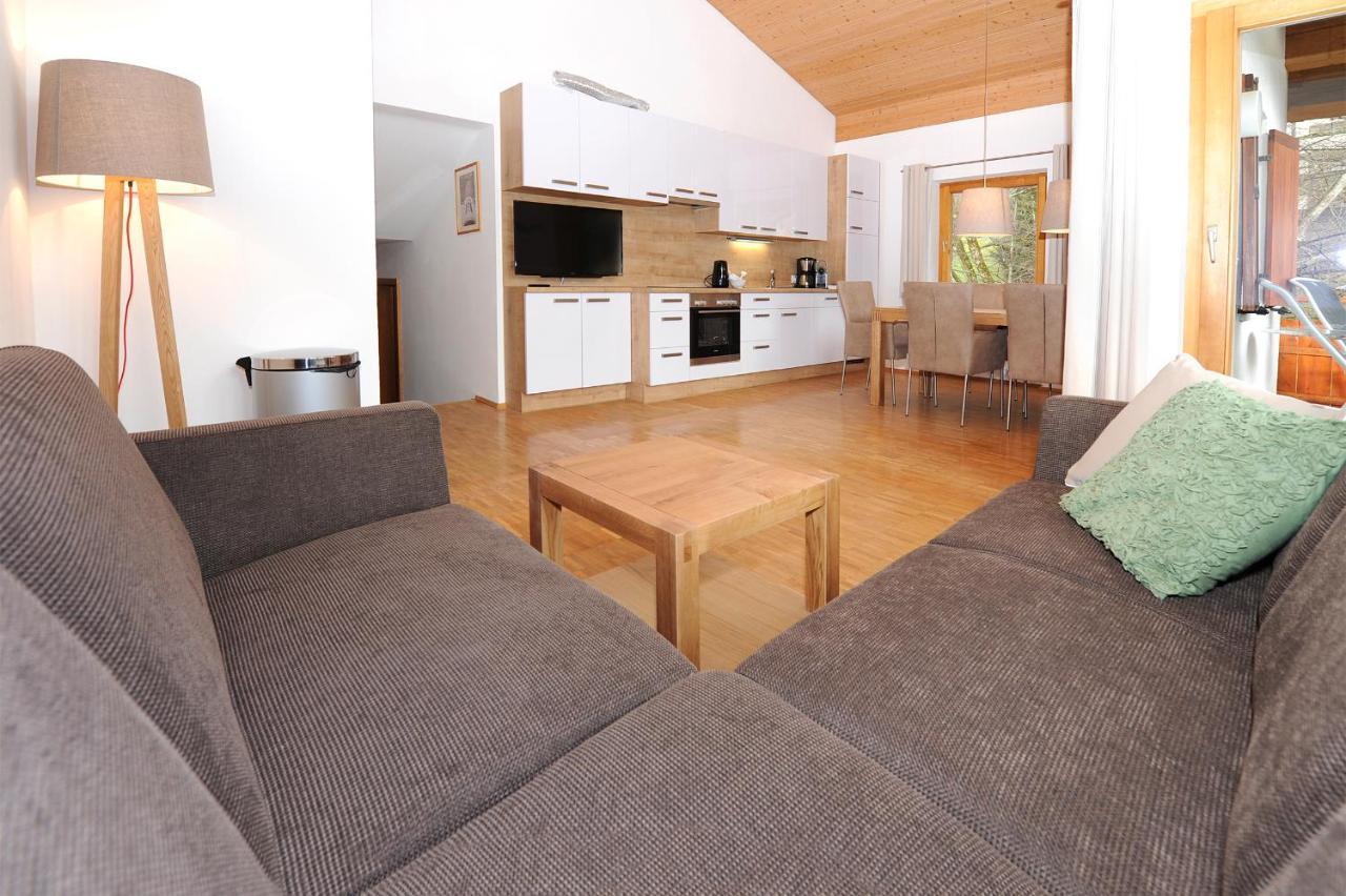 Haus Kleiner Turm Apartment Schruns Exterior foto